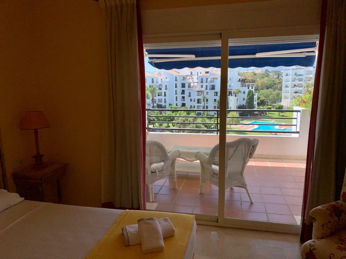 Appartement Apartamento Terrazas De Puerto Banus Con Piscina. à Marbellac Extérieur photo